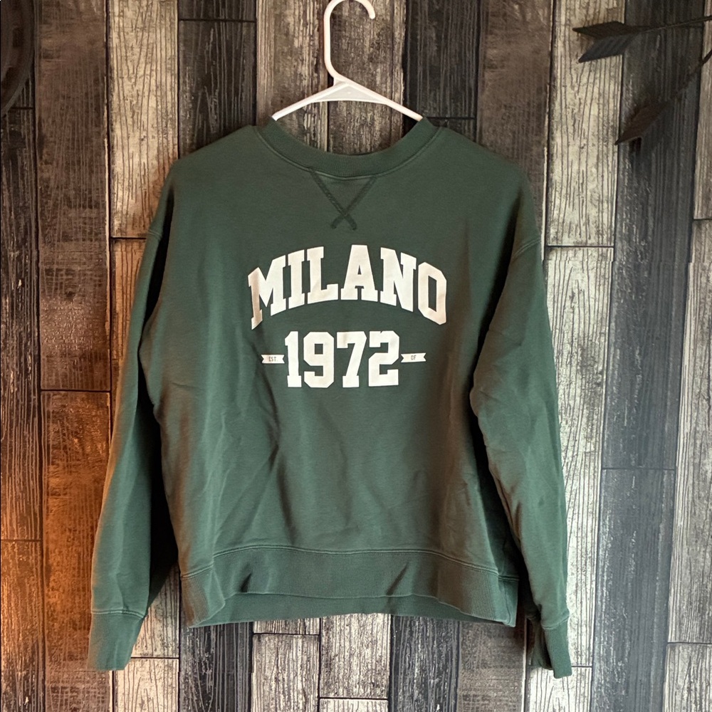 H&M Milano 1972 Dark Green Sweatshirt